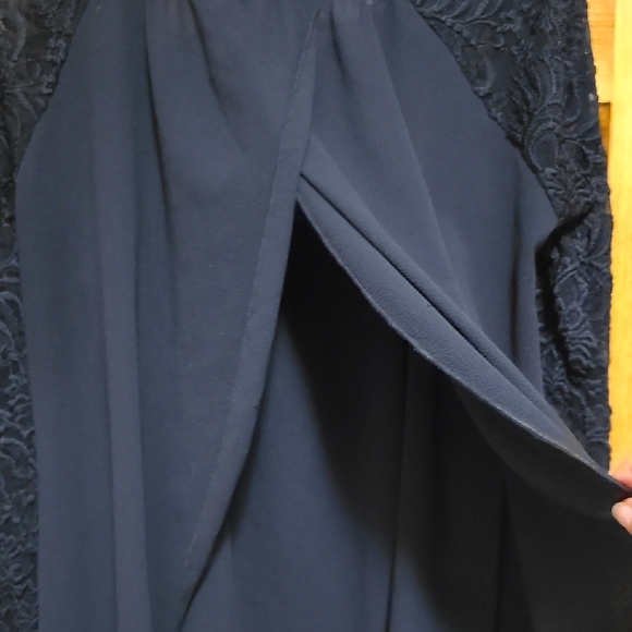 Poliana Elegant Black Lace Sleeve Top 1X - Picture 5 of 5